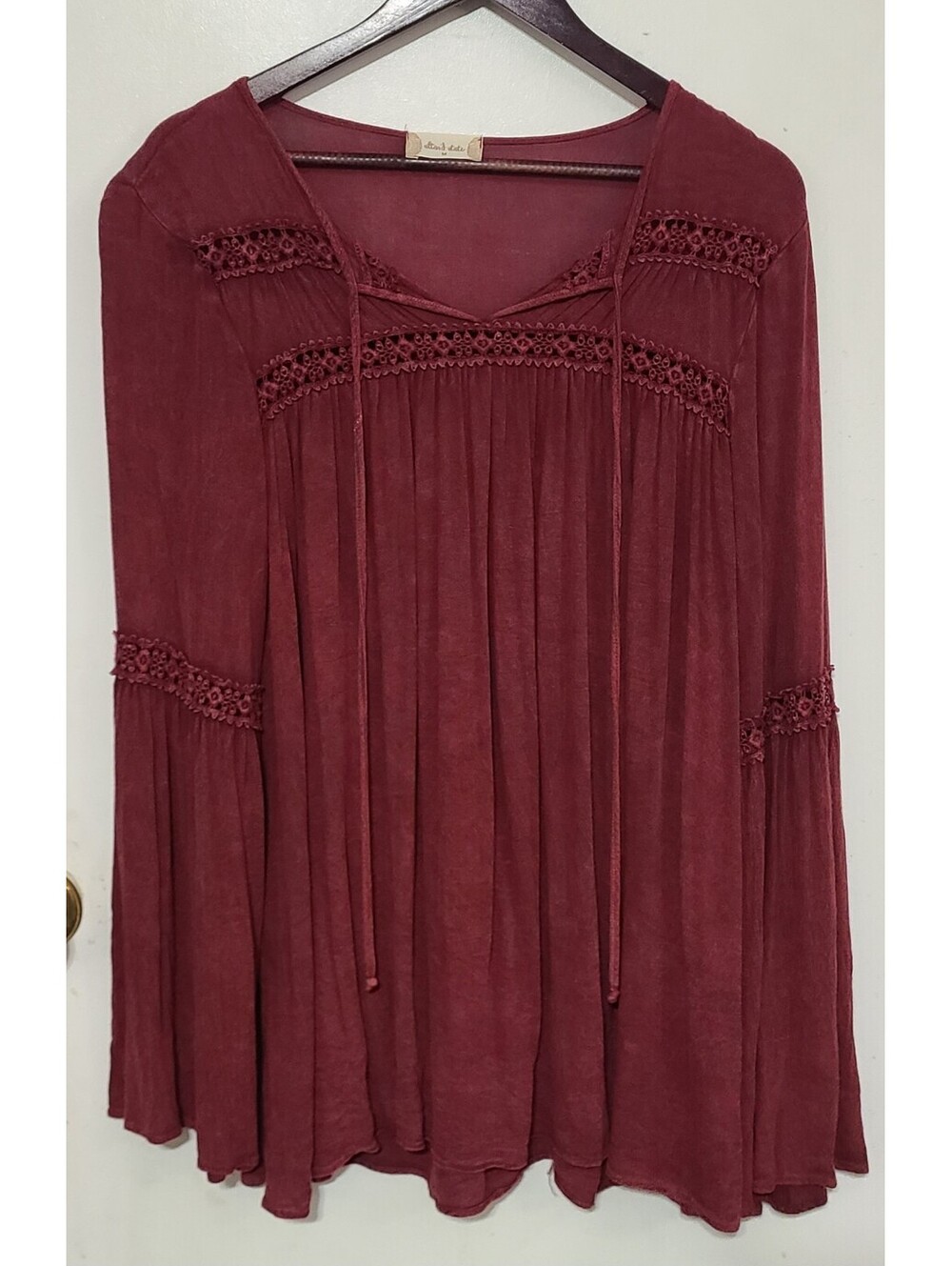 Altar'd State Boho Crochet Bell Sleeve Tunic Womens Sz Medium Peasant Oversized